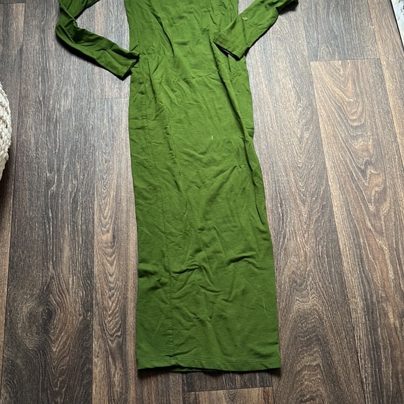 BROWNLEE Green MIDI Dress - Picture 3 of 6